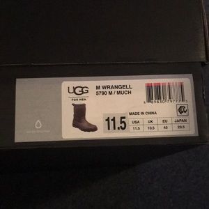Ugg Brown Boots Furry sz 11.5